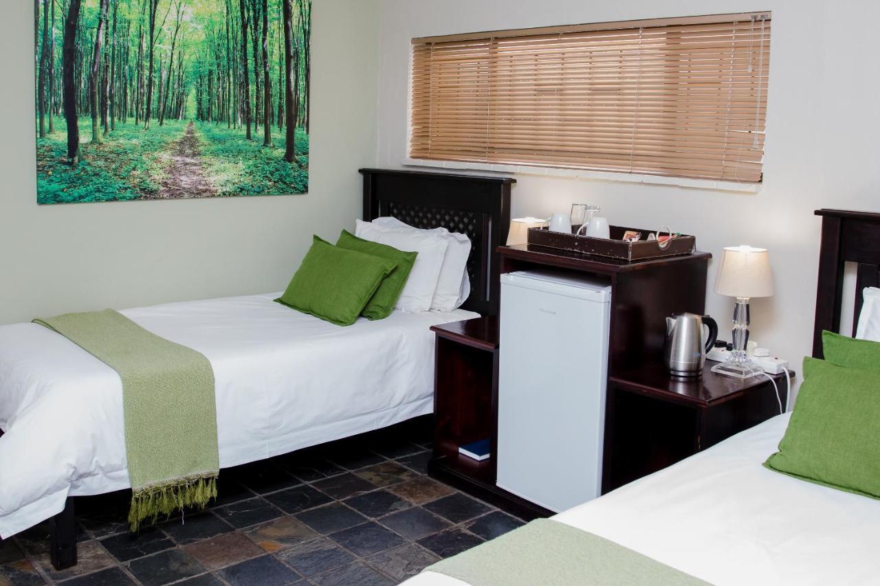 85 Ehmke Guesthouse Mbombela Extérieur photo