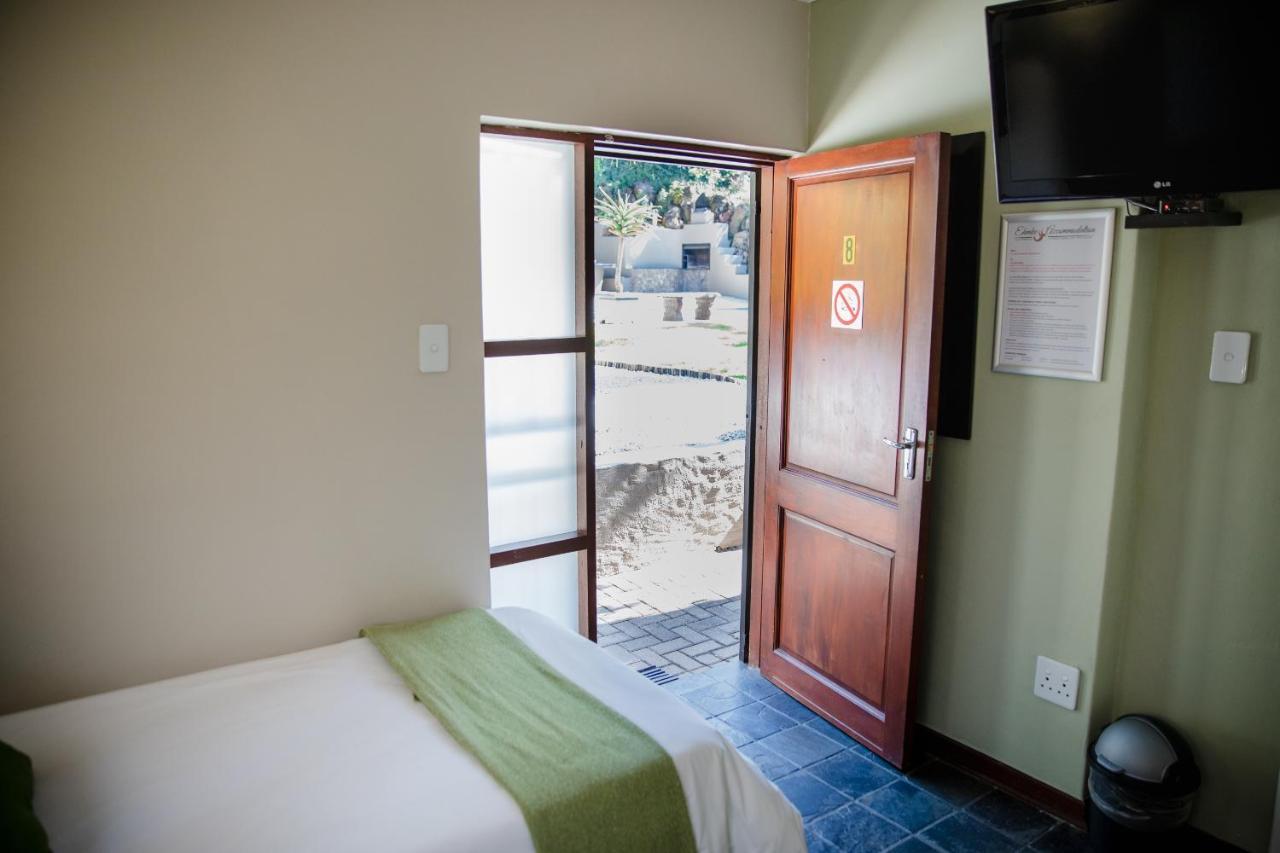 85 Ehmke Guesthouse Mbombela Extérieur photo